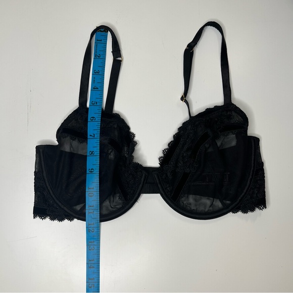 Victoria’s Secret Unlined Demi Bra - Picture 8 of 8